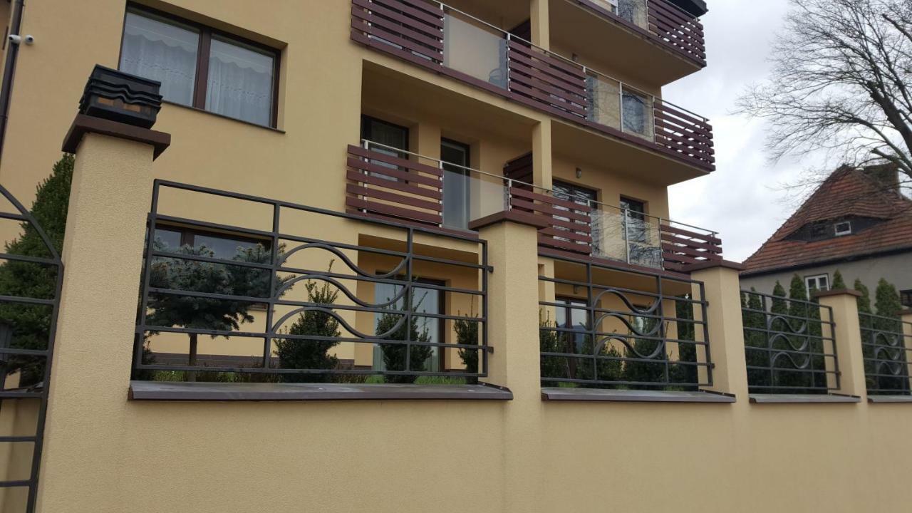 Apartament Z Widokiem-Blizej Zdroju Polanica-Zdroj Ngoại thất bức ảnh